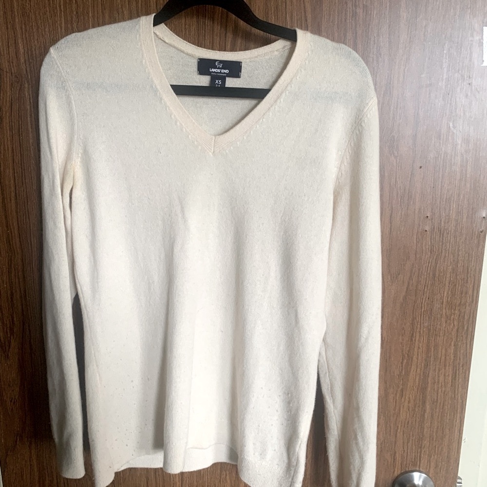 Ivory White Cashmere sweater